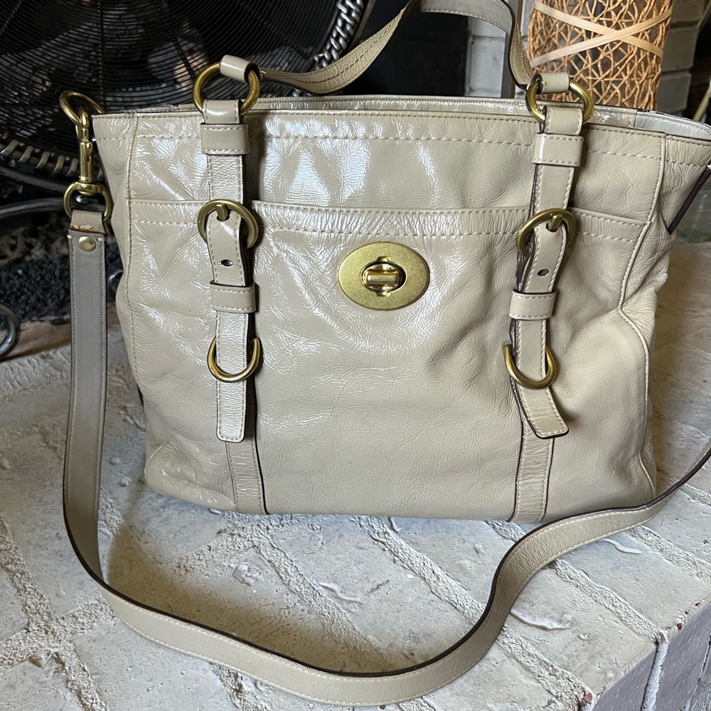 Coach Chelsea Turn Lock Taupe Patent Leather Tote Bag F14022 - Picture 13 of 13